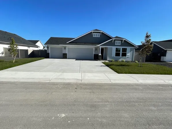 1988 Cashel St, Middleton, ID 83644