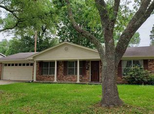 1950 Edson Dr, Beaumont, TX 77706