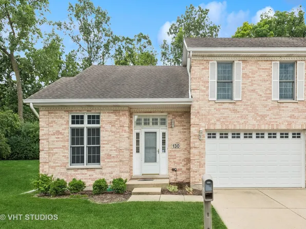 130 Oak Hill Dr, Wood Dale, IL 60191