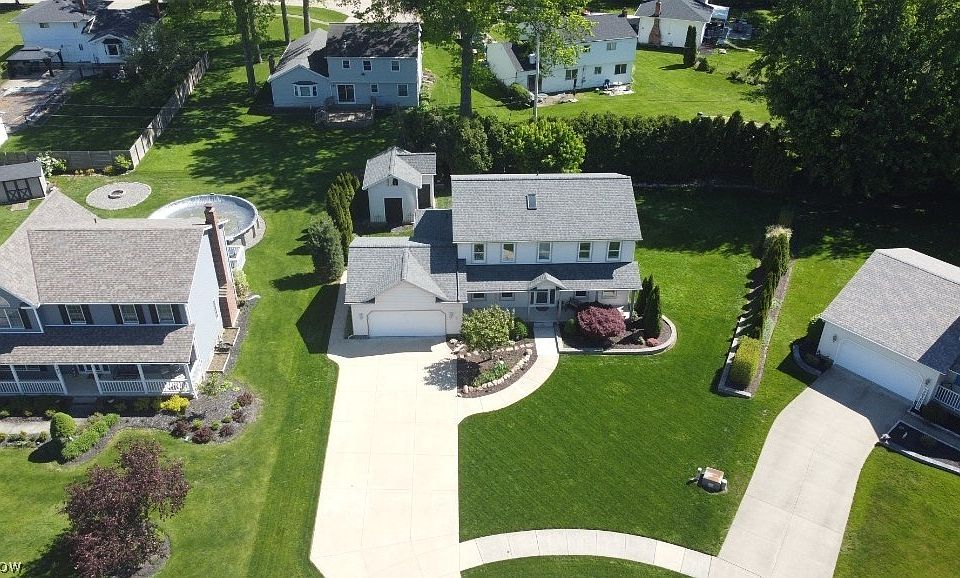 7392 Churchill Sq, Mentor, OH 44060 | Zillow