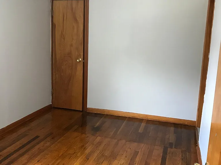 1210 Calgary St NE — Photo 6