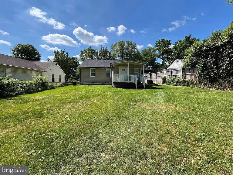 1118 Allison Dr — Photo 20