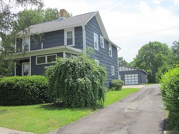 5th image of 130 W Wood St