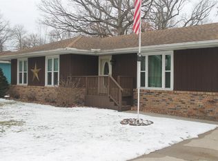 538 Daisy St SE, Demotte, IN 46310