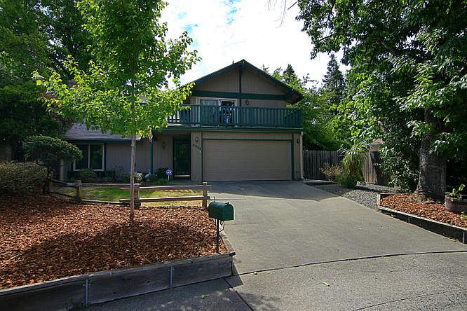 1st image of 8008 White Birch Ct
