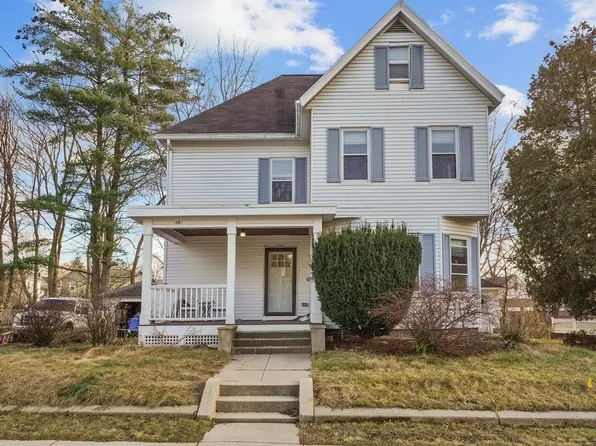 17 Iliad St, Leominster, MA 01453