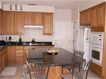 3rd image of 1345 Freswick Dr