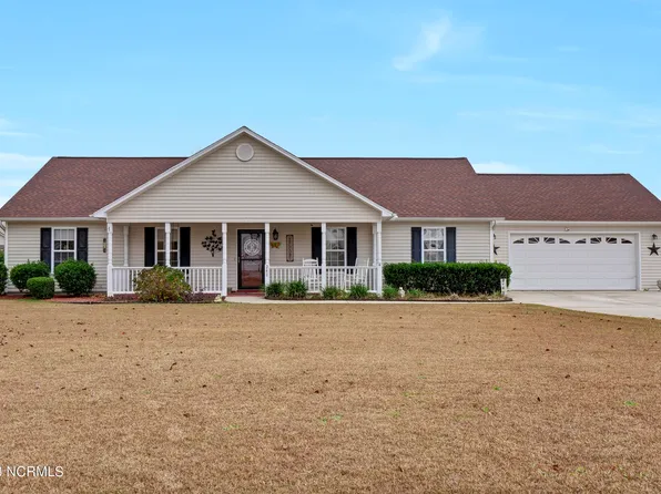 240 Bottle Branch Drive, Burgaw, NC 28425
