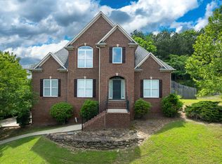 8029 Mitchell Ln, Vestavia Hills, AL 35216