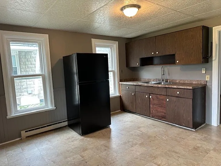 33-35 N 4th St #33 — Photo 6