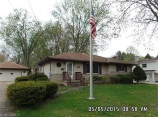 148 Hood Dr, Canfield, OH