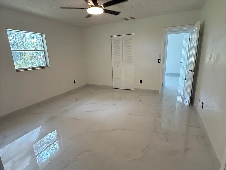 4519 Mills Ct — Photo 18