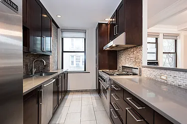 Sold by ONE Manhattan Real Estate