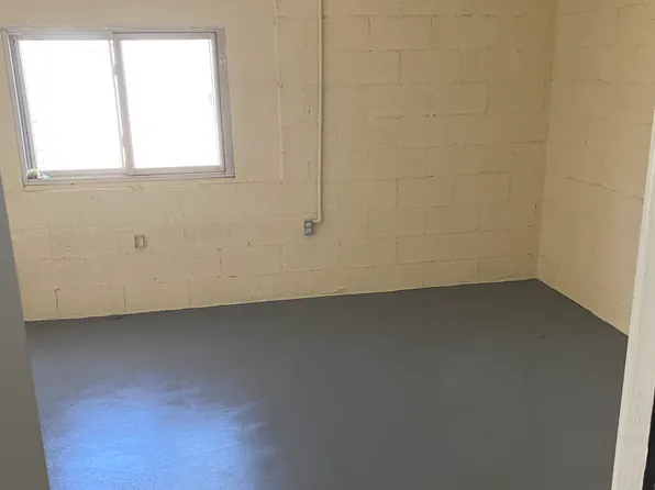 106 Locust St, Clinton, SC 29325