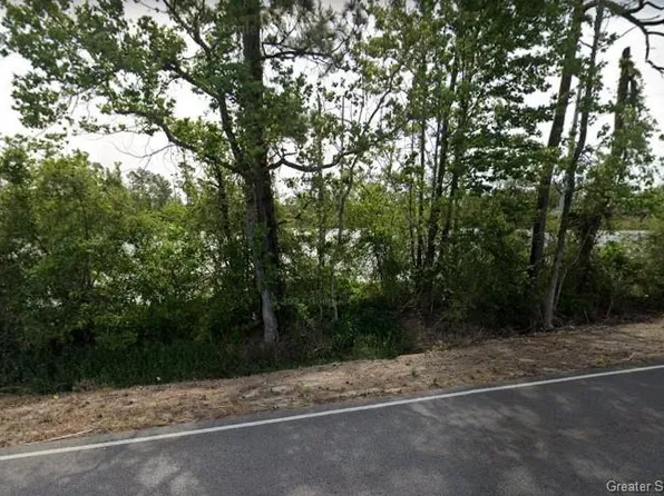 Maplewood Dr, Sulphur, LA 70663