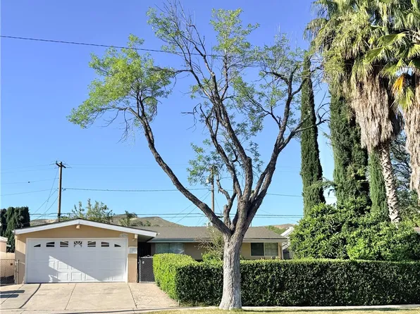 19239 Pleasantdale St, Santa Clarita, CA 91351