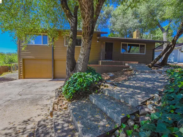 14581 Stone Ln, Sonora, CA 95370