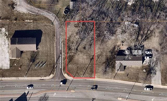 1st image of 6870 W 151st St