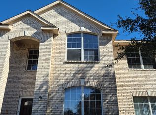 1304 Falcon Holw, Cedar Hill, TX 75104
