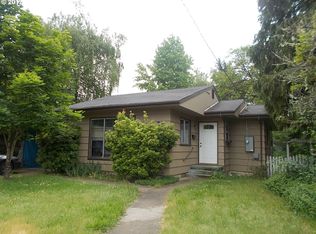 231 S 3rd St, Cottage Grove, OR 97424