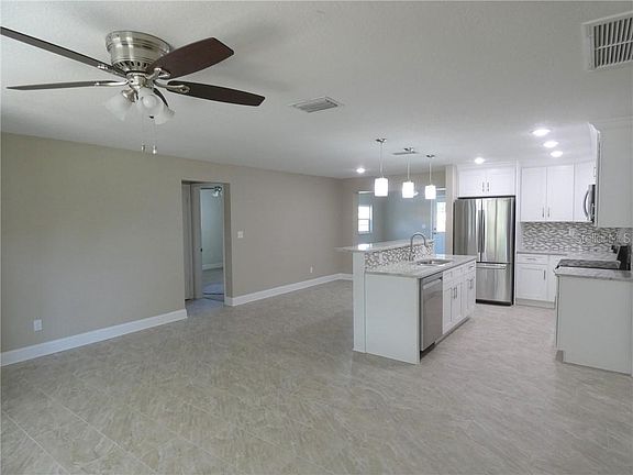 5th image of 5201 53rd St N