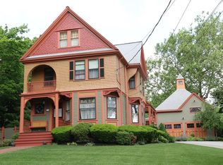 33 Howard St, Reading, MA 01867