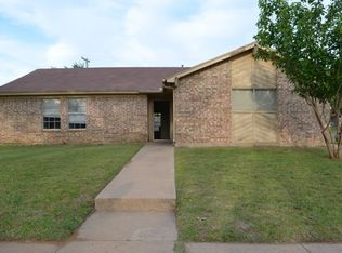 6209 Kelly Elliott Rd, Arlington, TX 76001