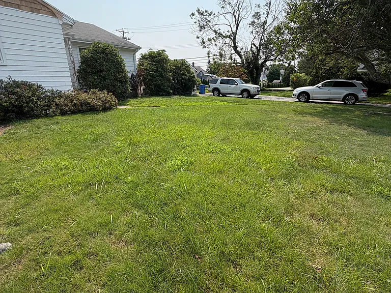 9 Honeyman Ave — Photo 13