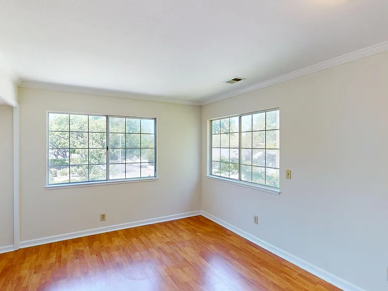 796 Clara Dr — Photo 20
