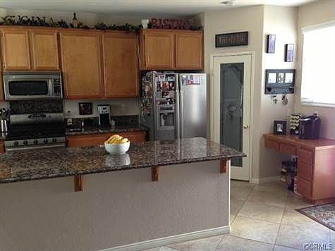 5th image of 15179 Cerritos St
