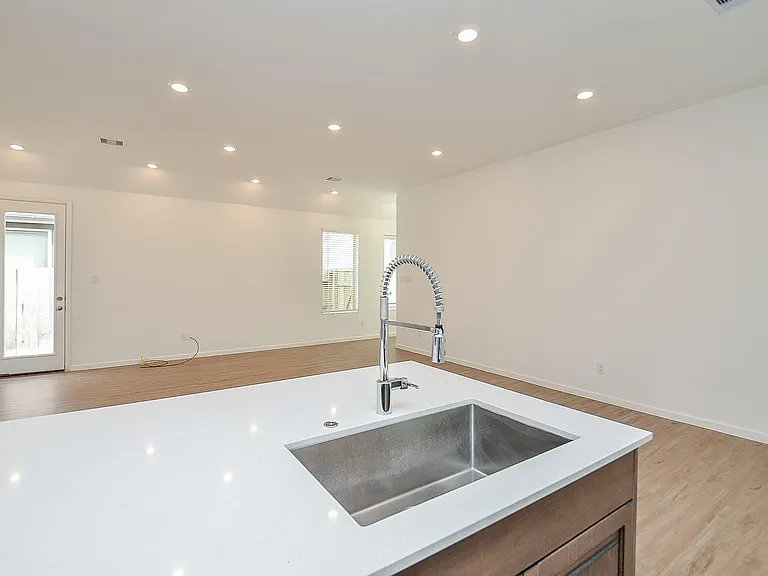 4951 Sand Clouds Dr — Photo 15