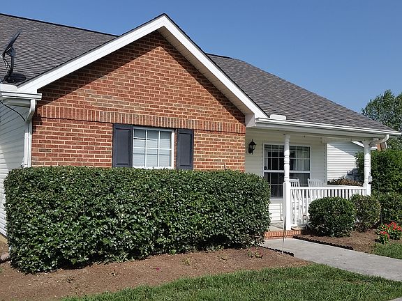 2nd image of 1510 Mayberry Ln