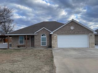 1115 Prairie Ln, Yale, OK 74085
