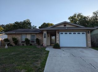 107 Meadow Hl, Converse, TX 78109
