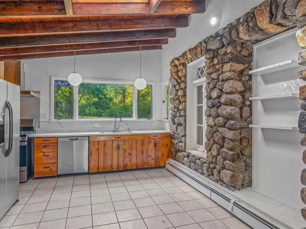 11 Hardscrabble Road, North Salem, NY 10560