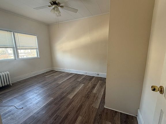 2nd image of 117 Benjamin St Floor 2