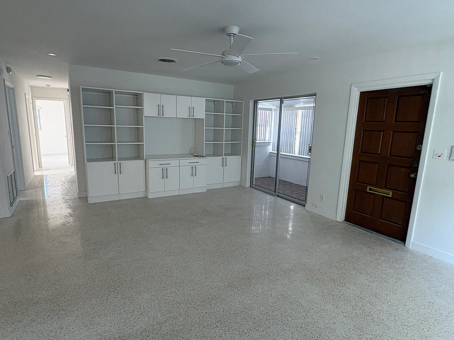 2 bed, 2.0 bath, 1224 sqft, $2,950 — Photo 2