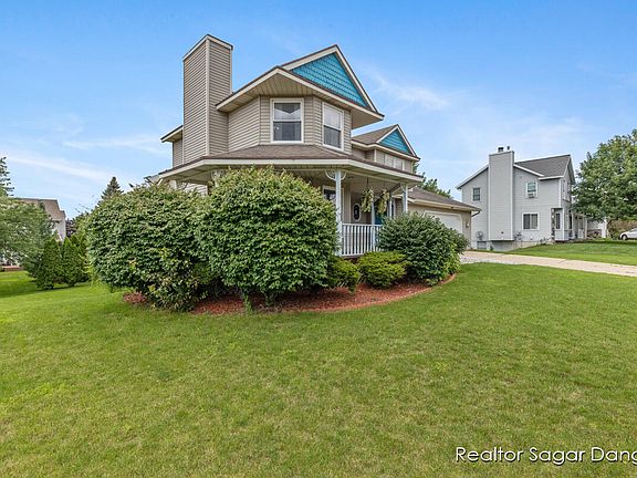 2nd image of 5371 Ticonderoga Dr SE