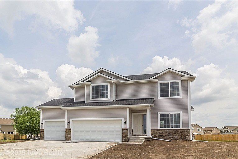 1st image of 9463 Cedarwood Ct
