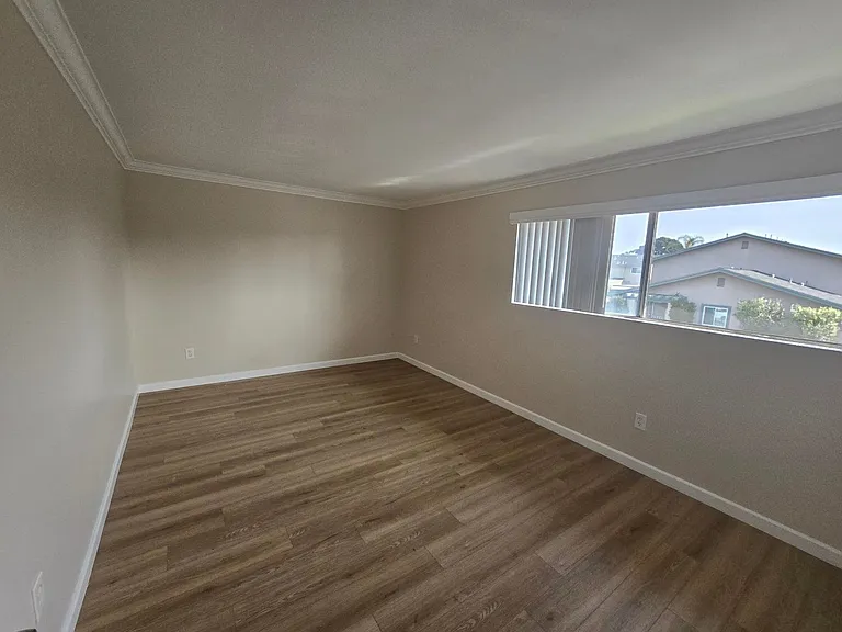 16581 Le Grande Ln — Photo 3