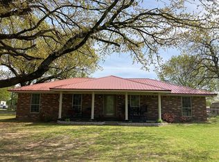 17532 Lock And Dam Loop, Spiro, OK 74959