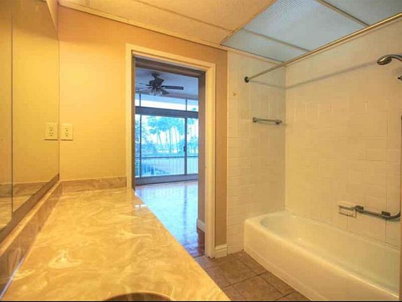 5th image of 4600 Ocean Dr E #203