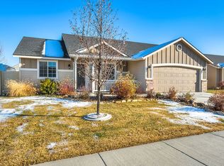 2010 N Van Dyke Ave, Kuna, ID 83634