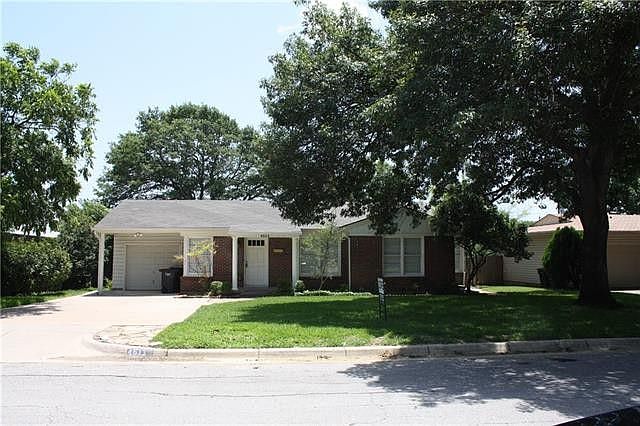 1st image of 4613 Selkirk Dr