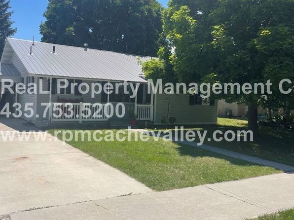 165 W Oneida St