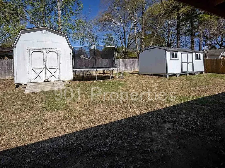 1234 Greenview Rd — Photo 5