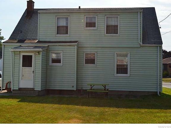 2nd image of 105 Crisfield Ave