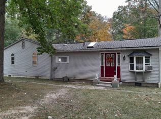 4820 Hickory Rd, West Farmington, OH 44491