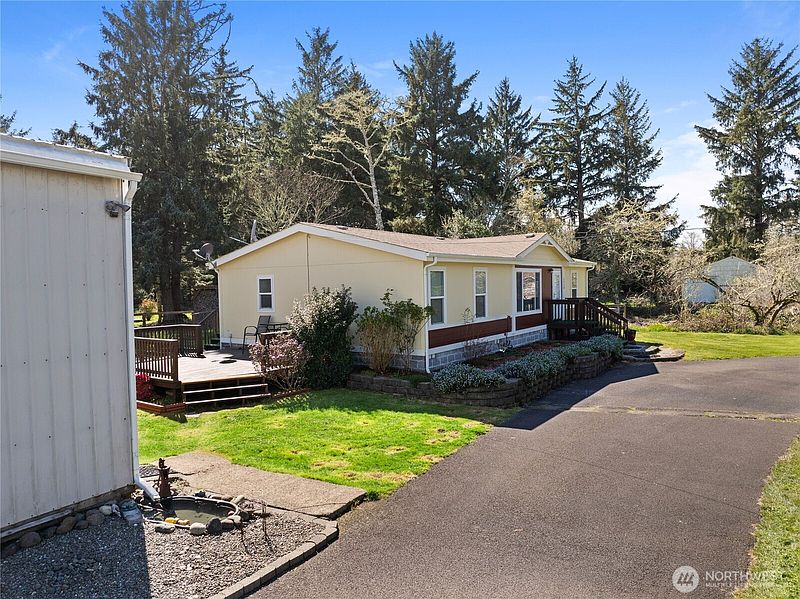 3rd image of 2512 2510 Sid Snyder Drive