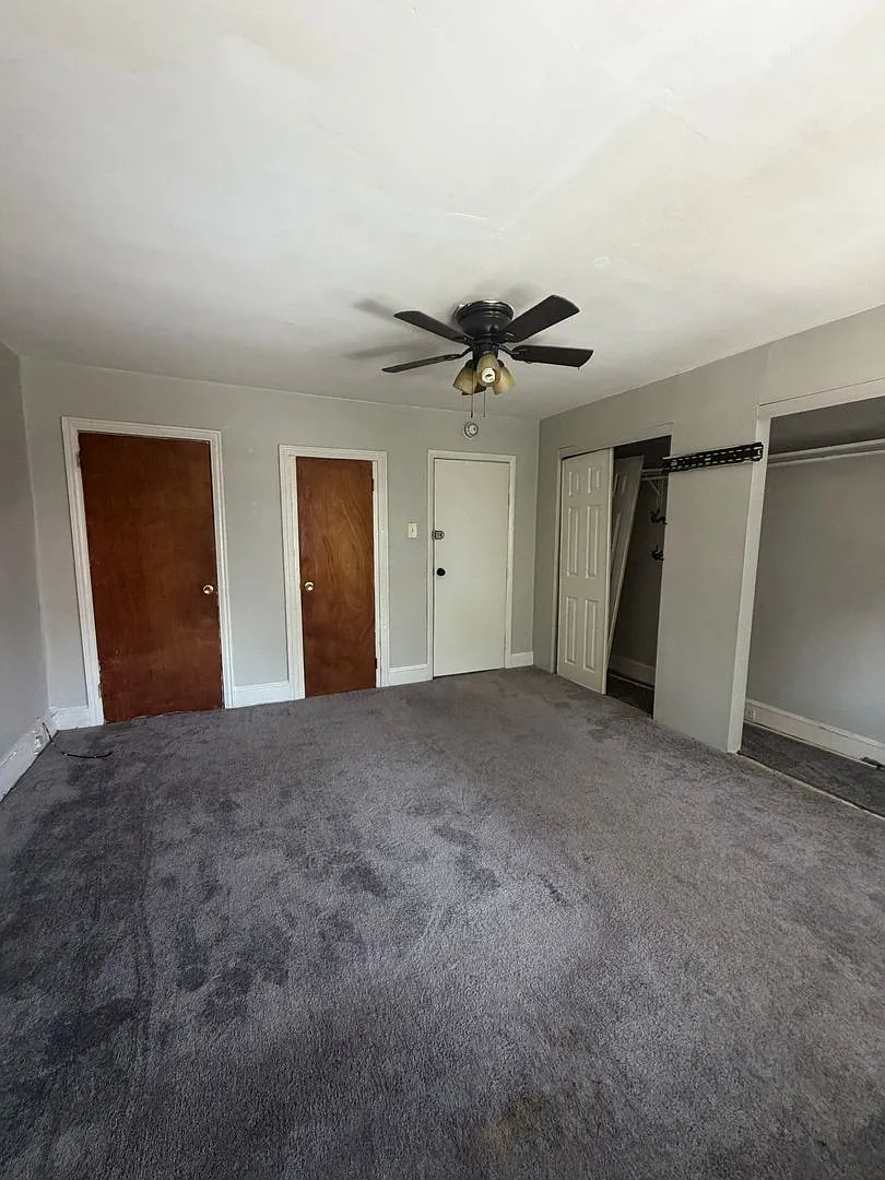 116 East 21st Street — Photo 2